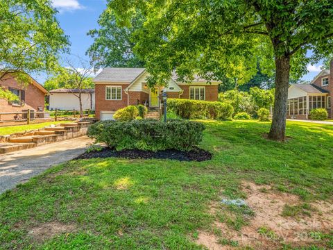 109 Falls Street Morganton NC 28655