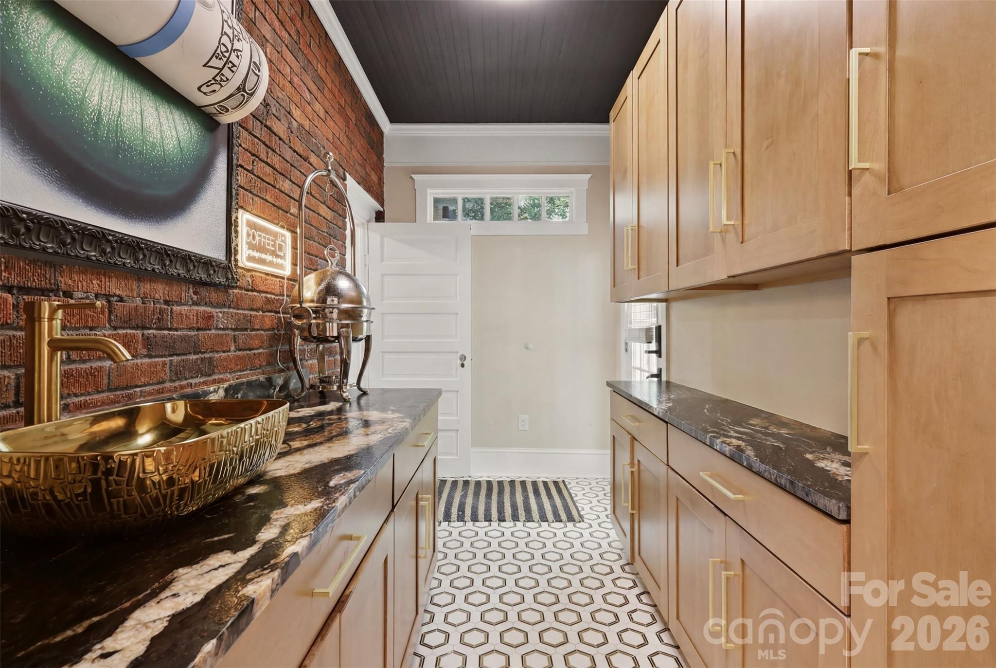 629 Mitchell Avenue