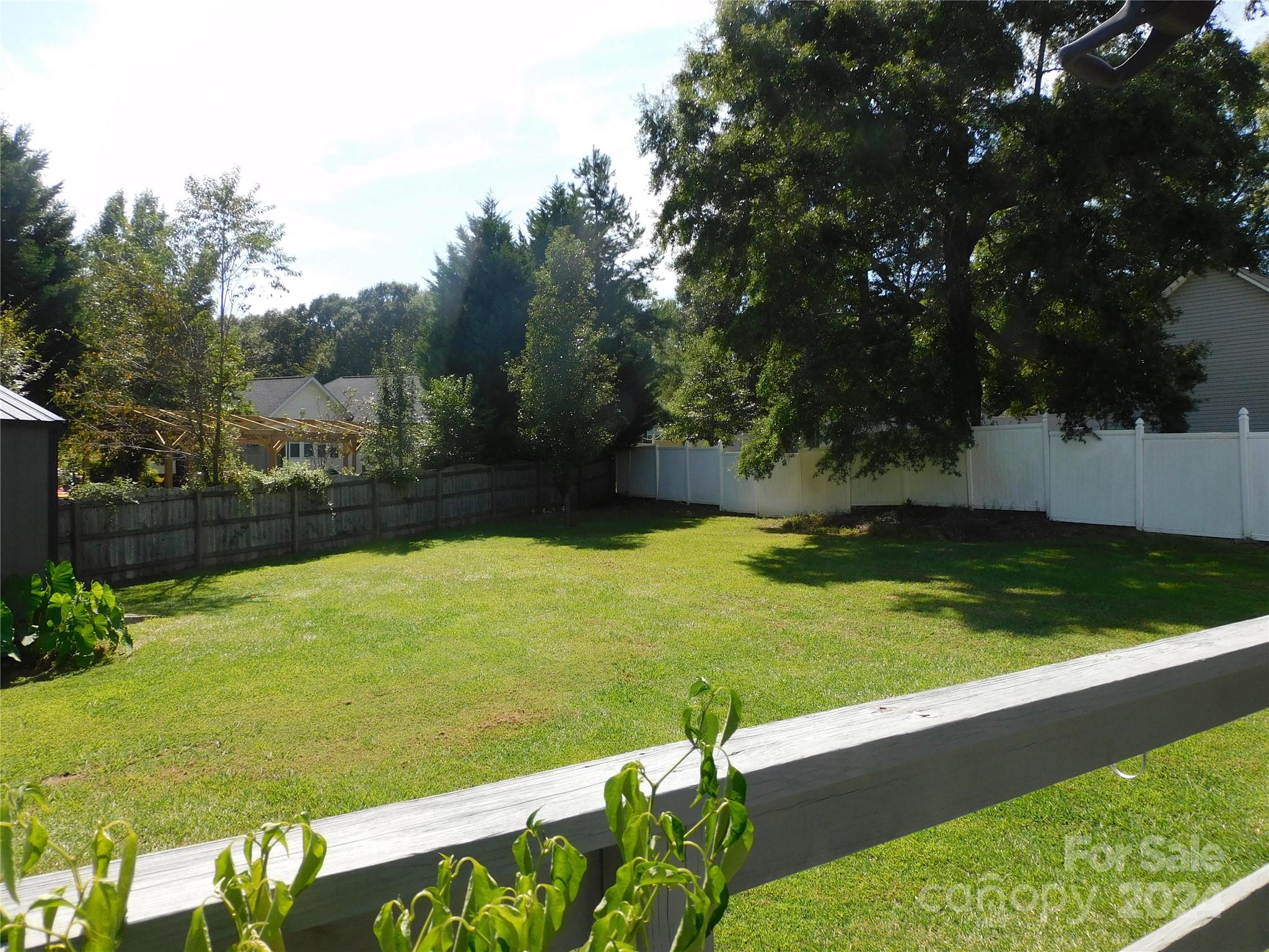 Caroline Acres - Residential