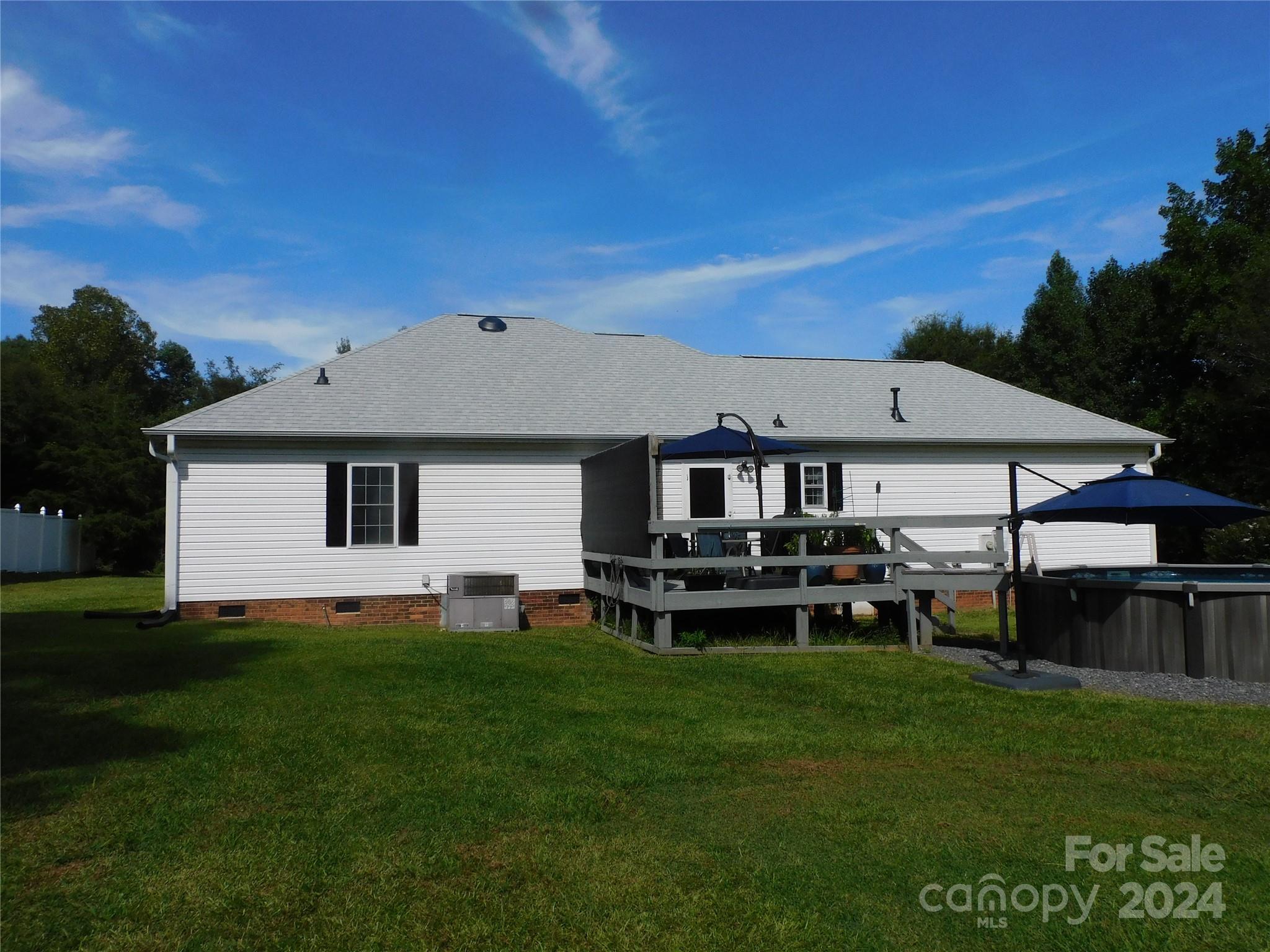 Caroline Acres - Residential