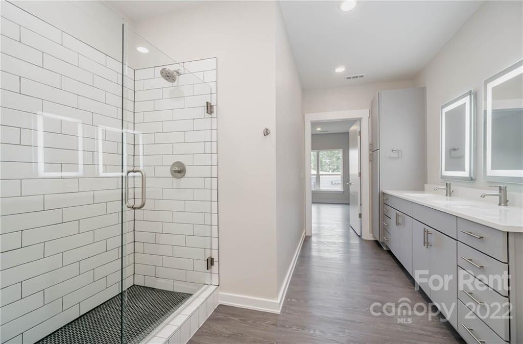 The Arts District - Residential Lease