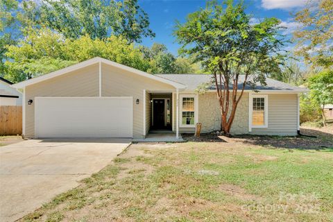 232 Vista Grande Circle Charlotte NC 28226