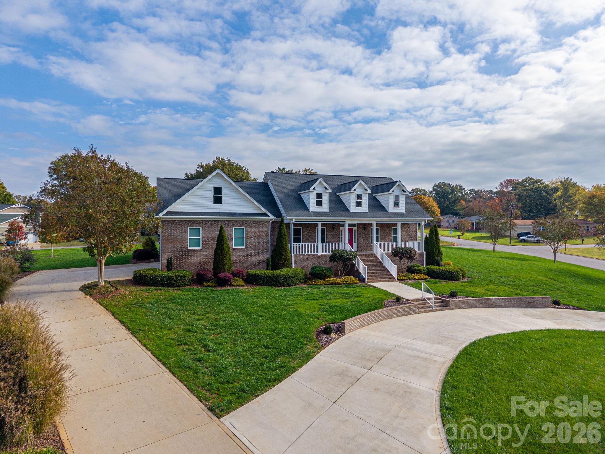820 Rhodann Drive