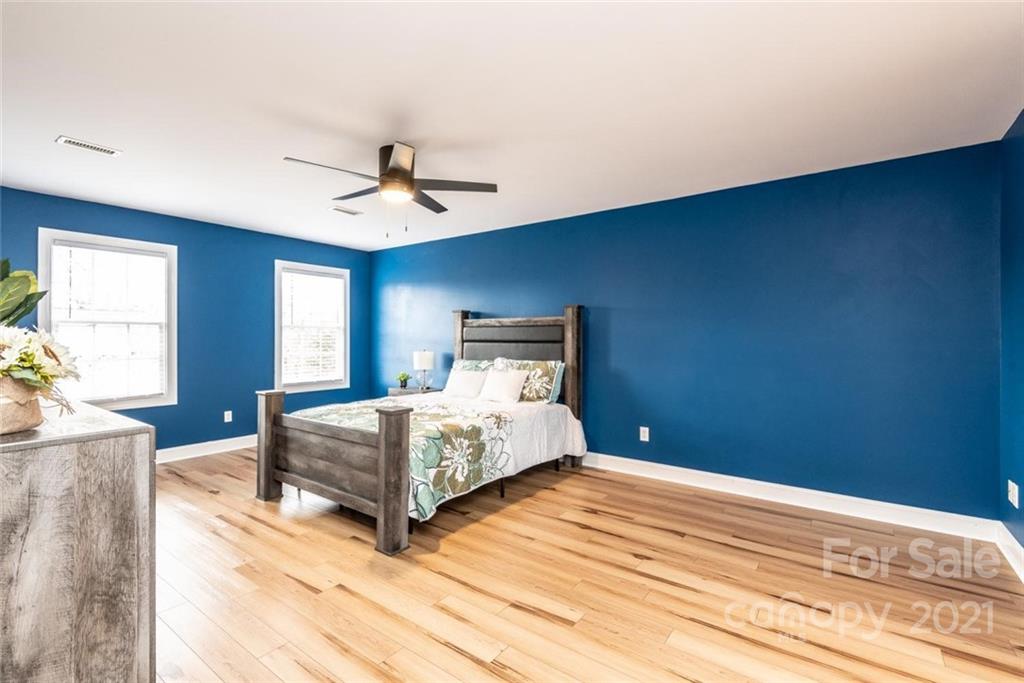 Hidden Oaks - Residential