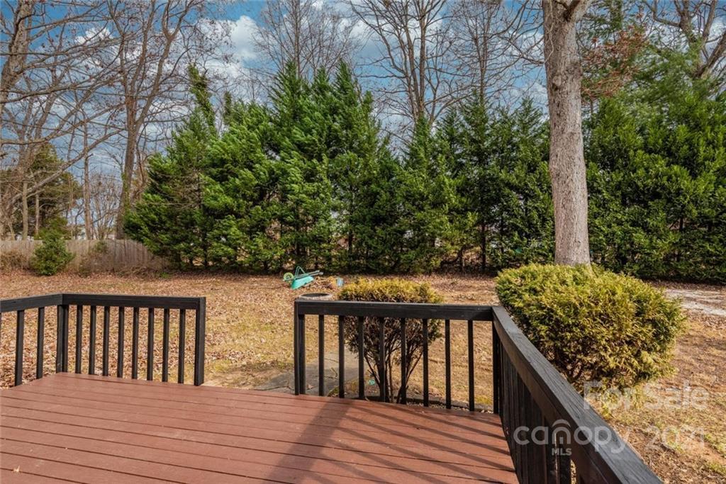 Hidden Oaks - Residential