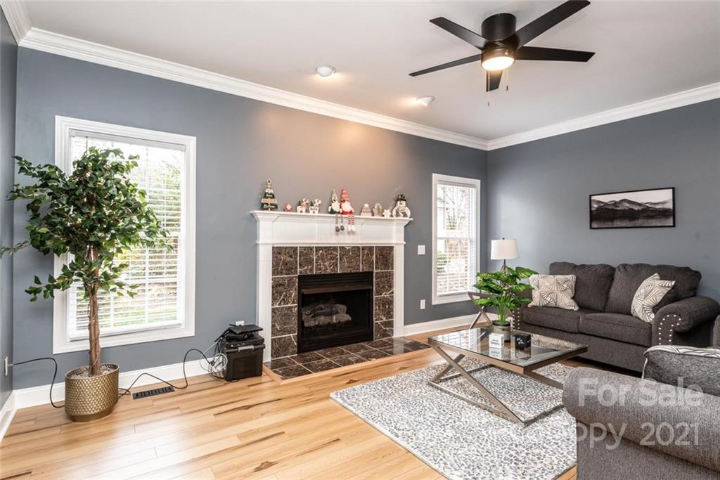 Hidden Oaks - Residential