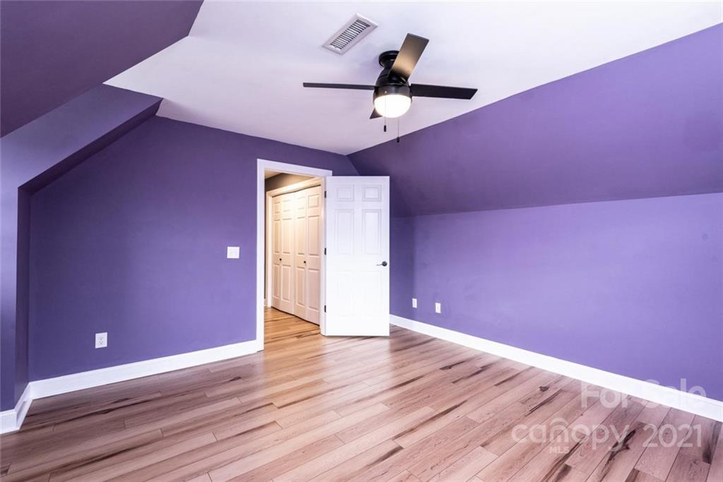 Hidden Oaks - Residential