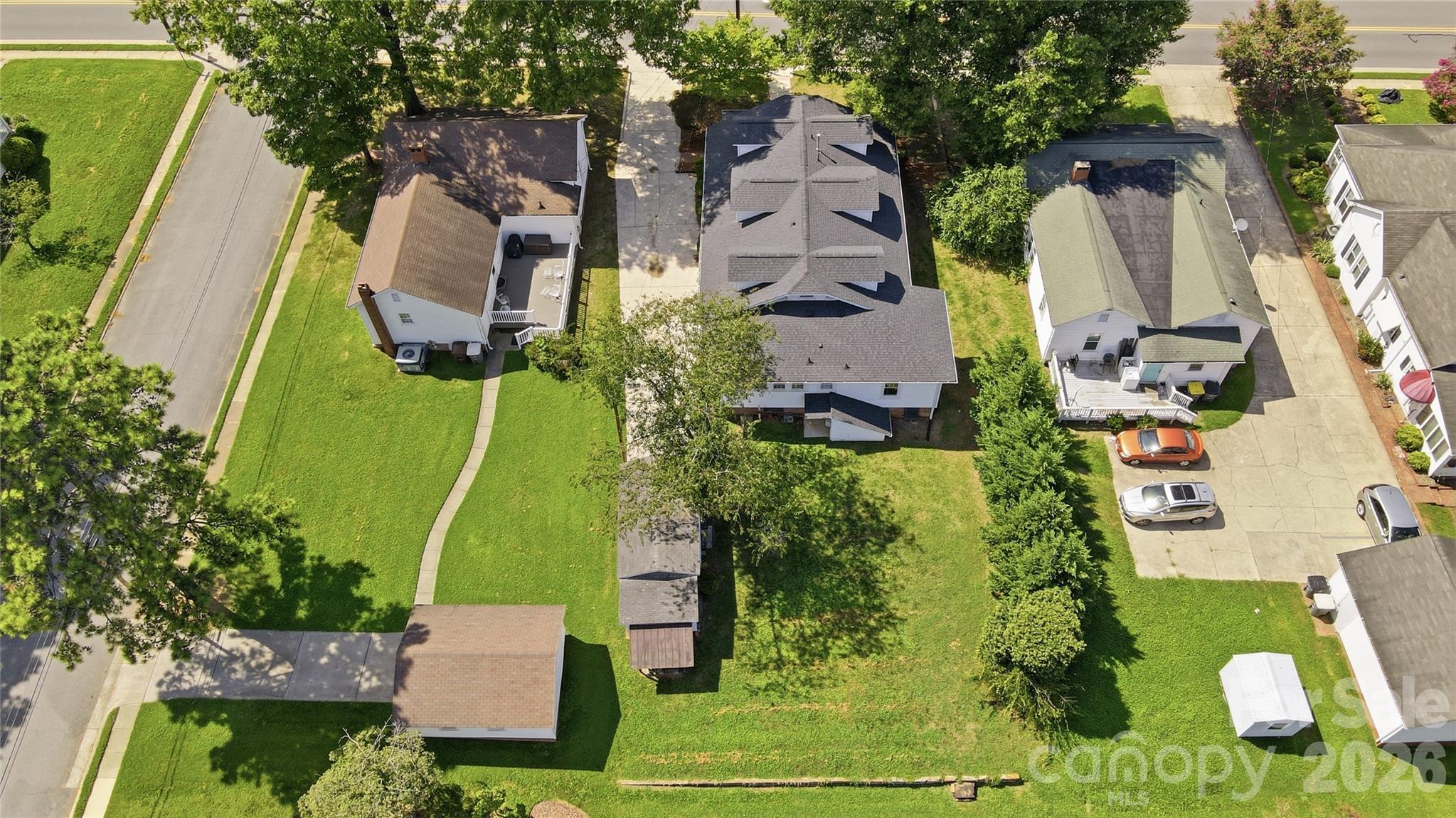 302 N Ridge Avenue