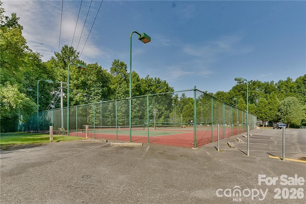 Willowbrook - Residential