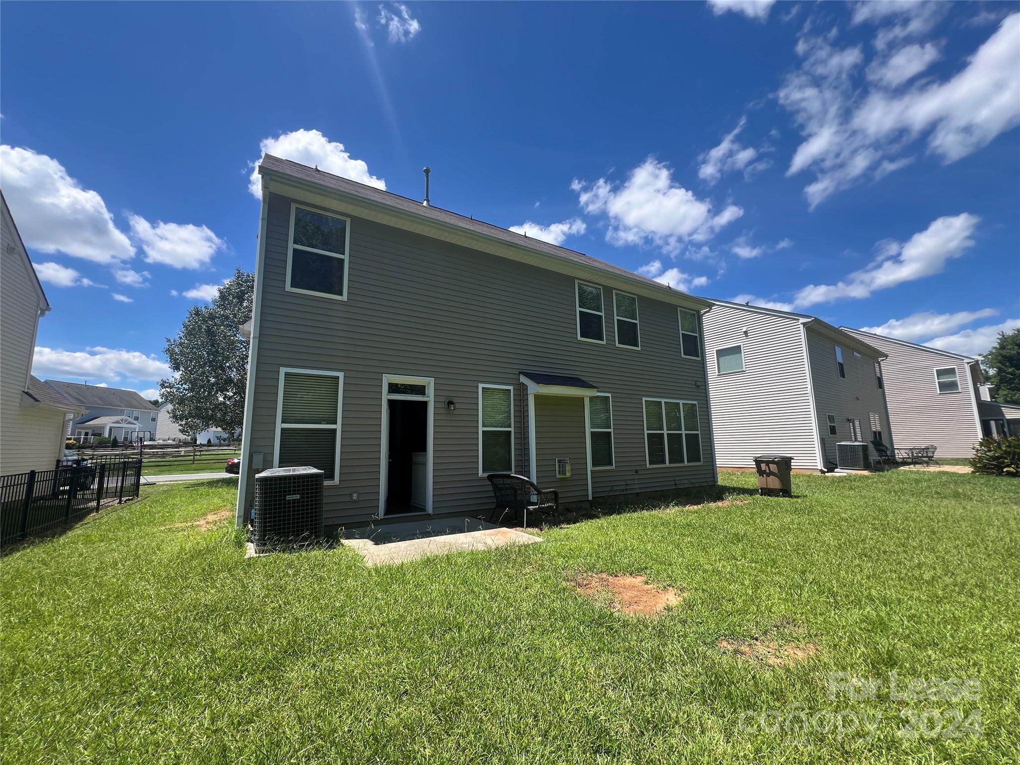 Crismark - Residential Lease