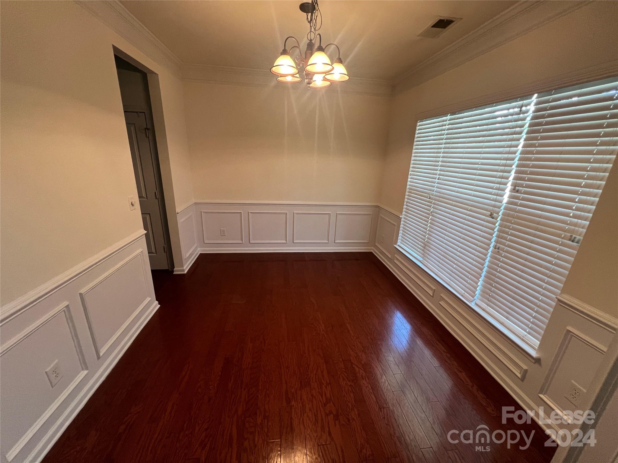 Crismark - Residential Lease