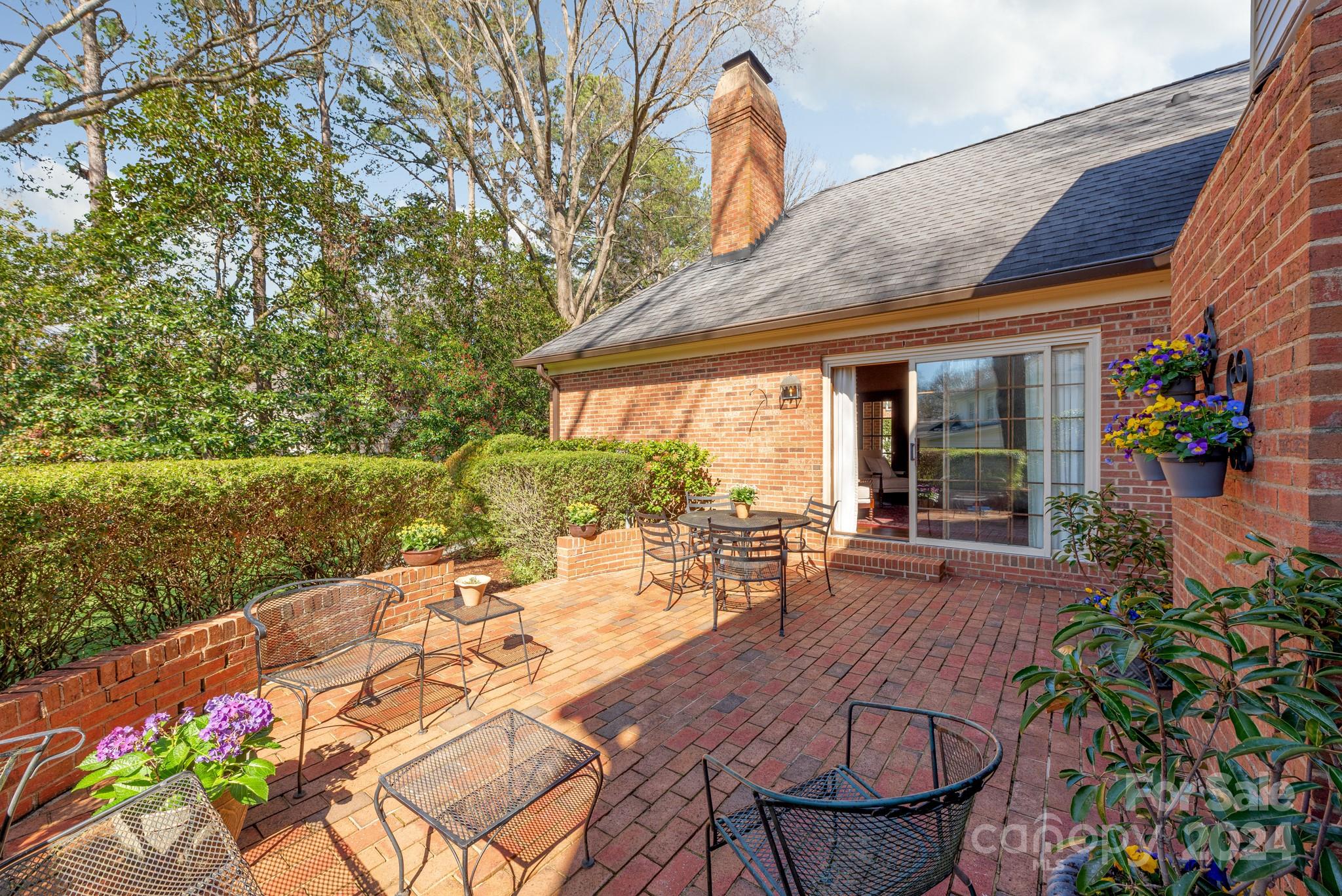 Foxcroft - Residential