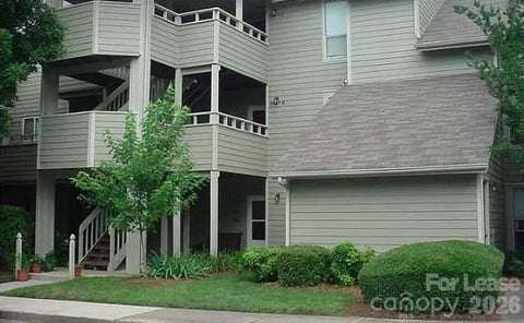 Photo of 2547 Stockbridge Drive, Charlotte, NC 28210 (MLS # 4421047)