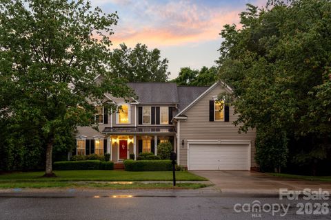 Photo of 1020 Butterburr Drive, Matthews, NC 28104 (MLS # 4377677)