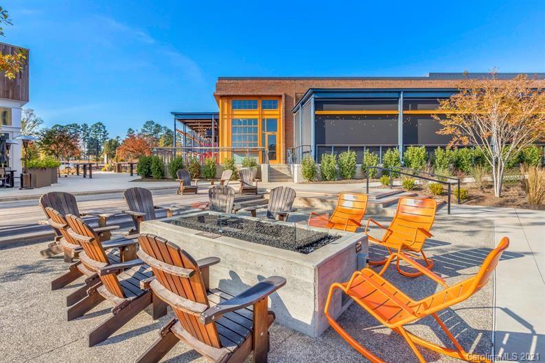 Trinity Townes - Residential