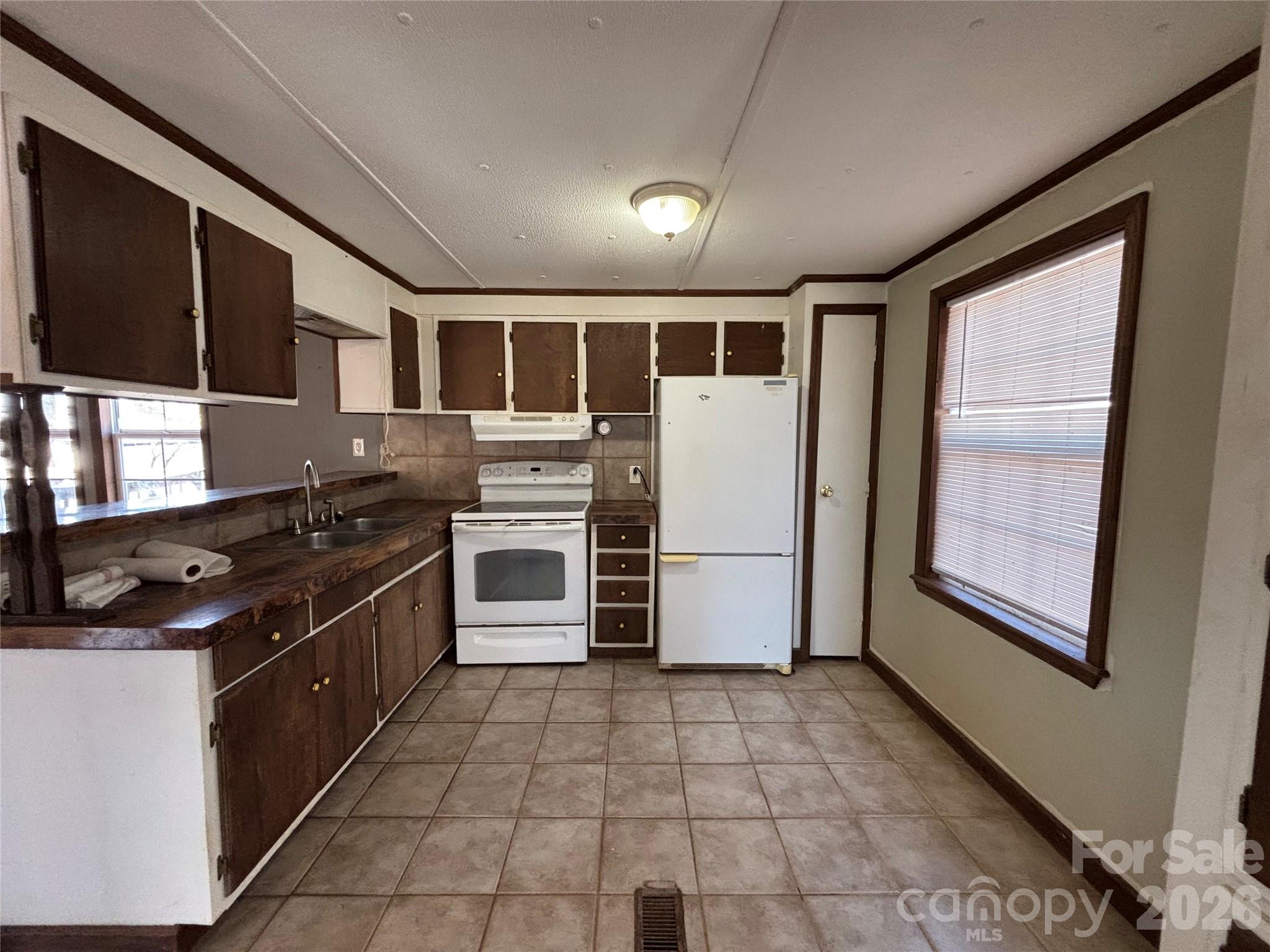 Carmel Woods - Residential