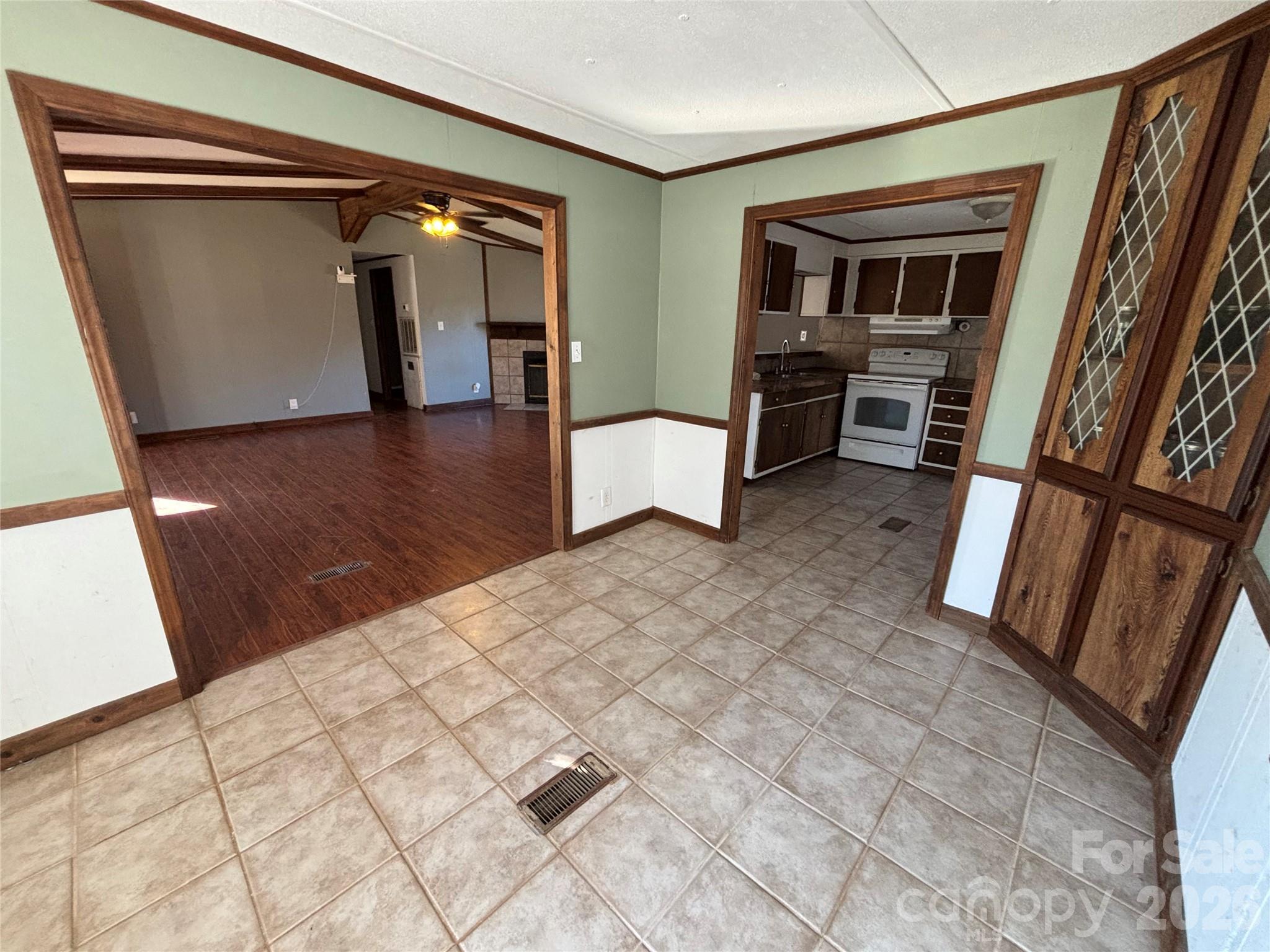 Carmel Woods - Residential