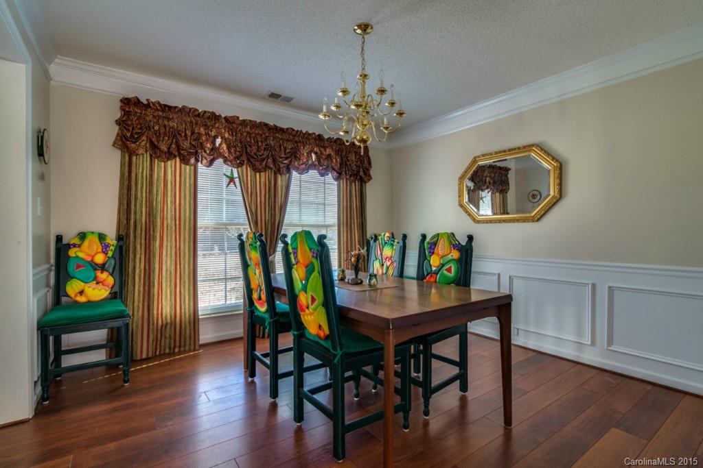 Fox Glen - Residential