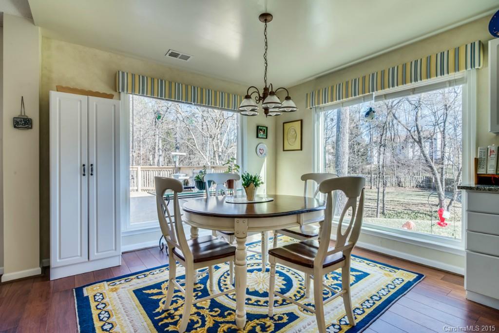 Fox Glen - Residential