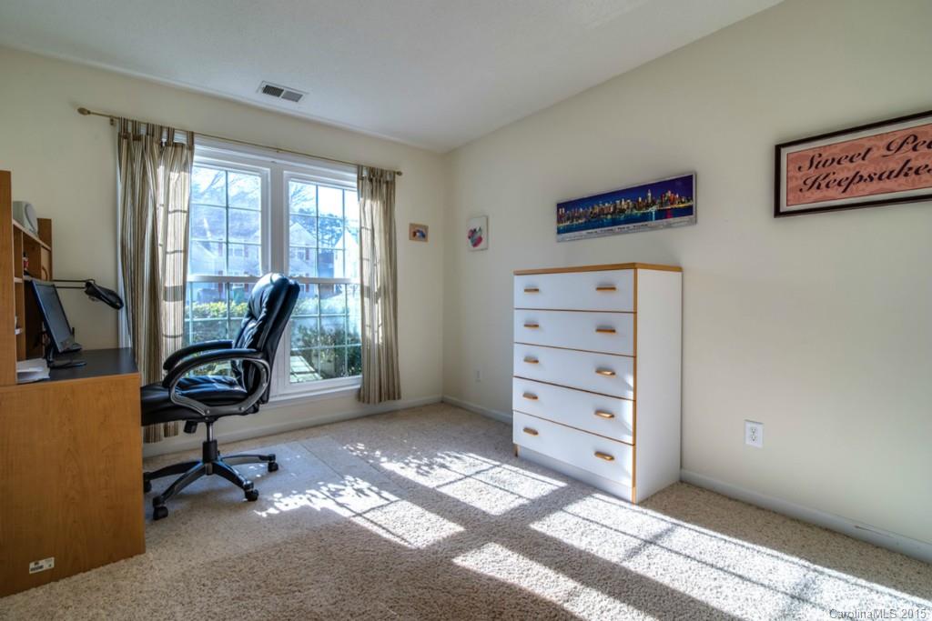 Fox Glen - Residential