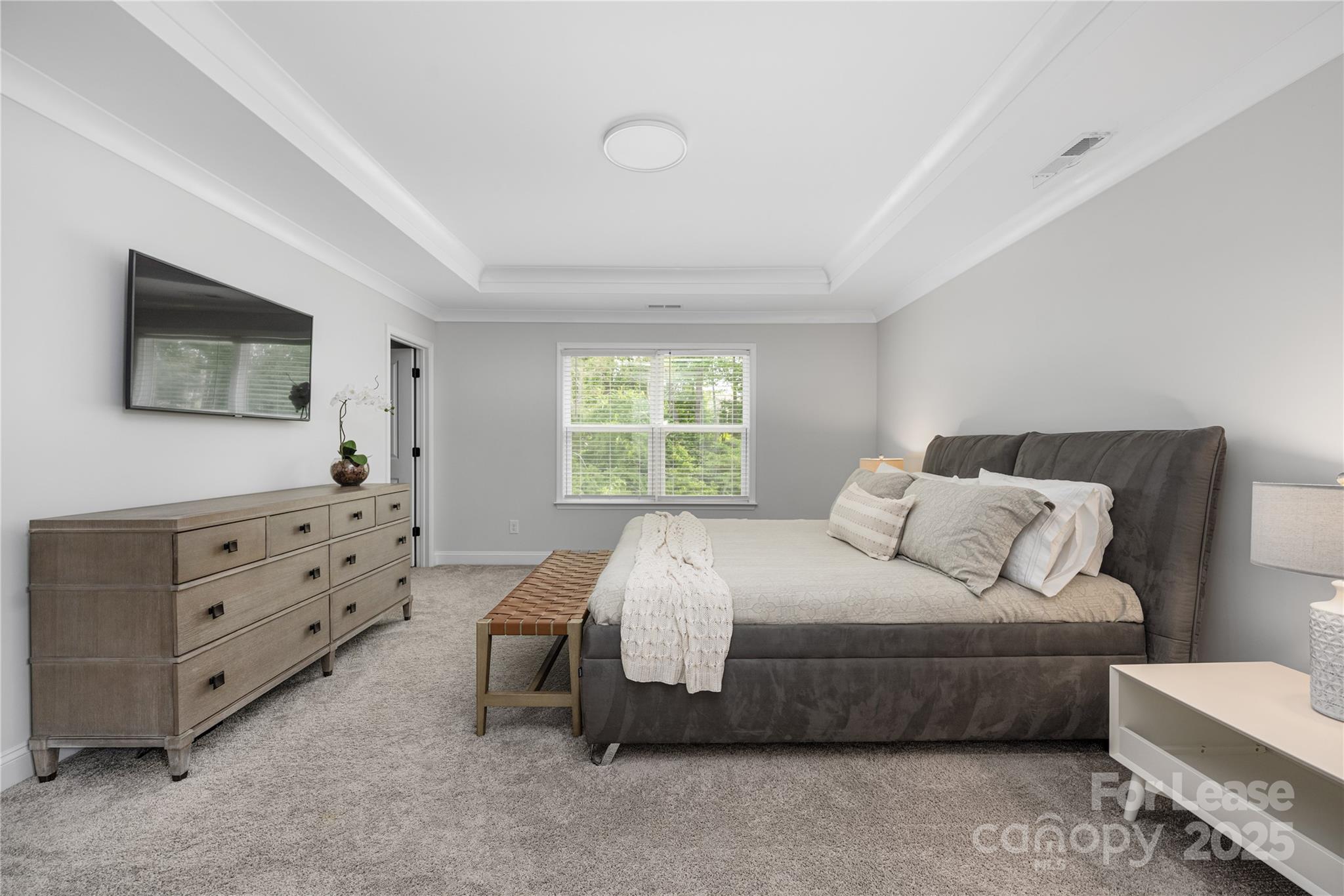 Bretagne - Residential Lease