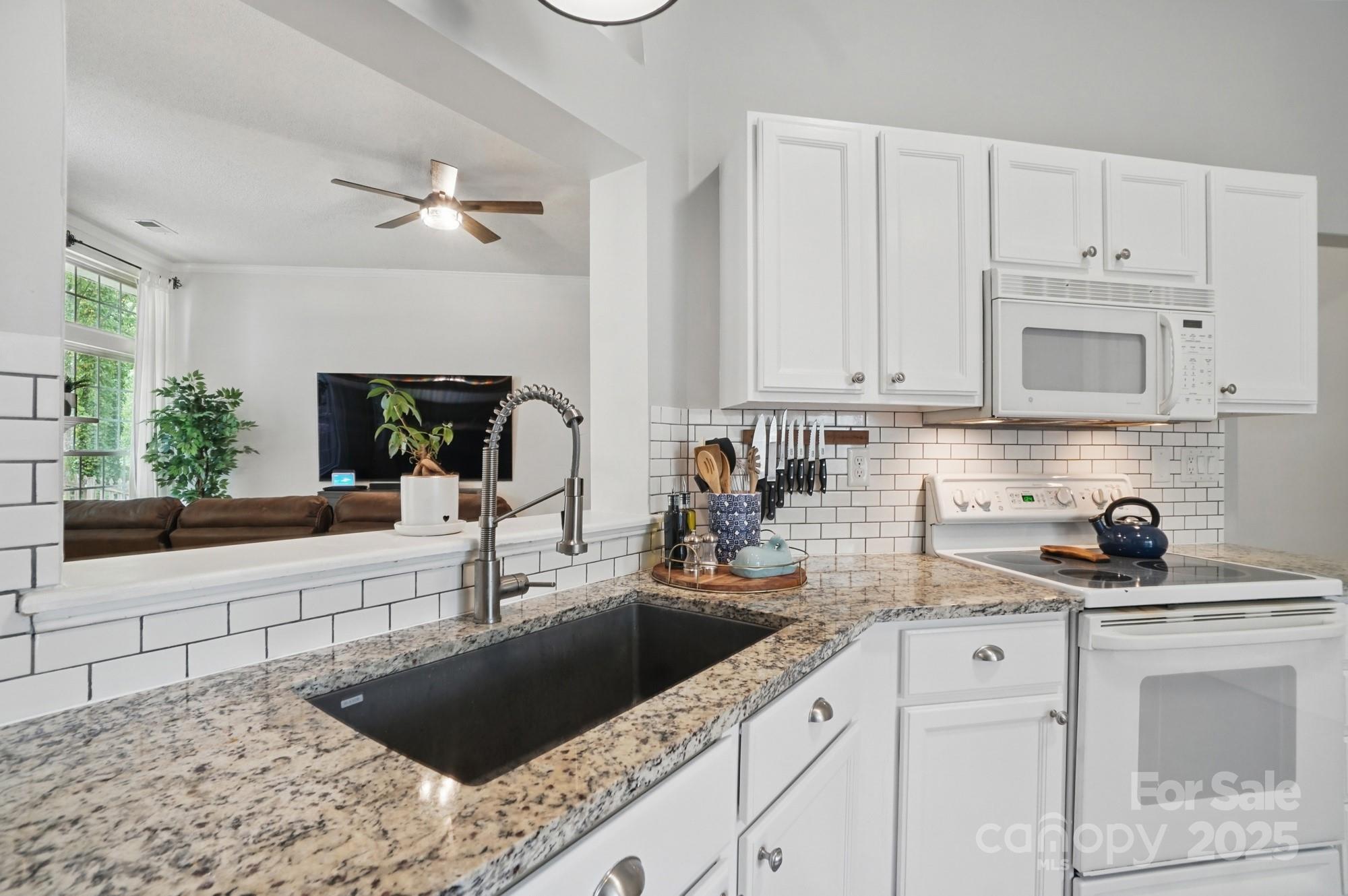 Hubbard Woods - Residential