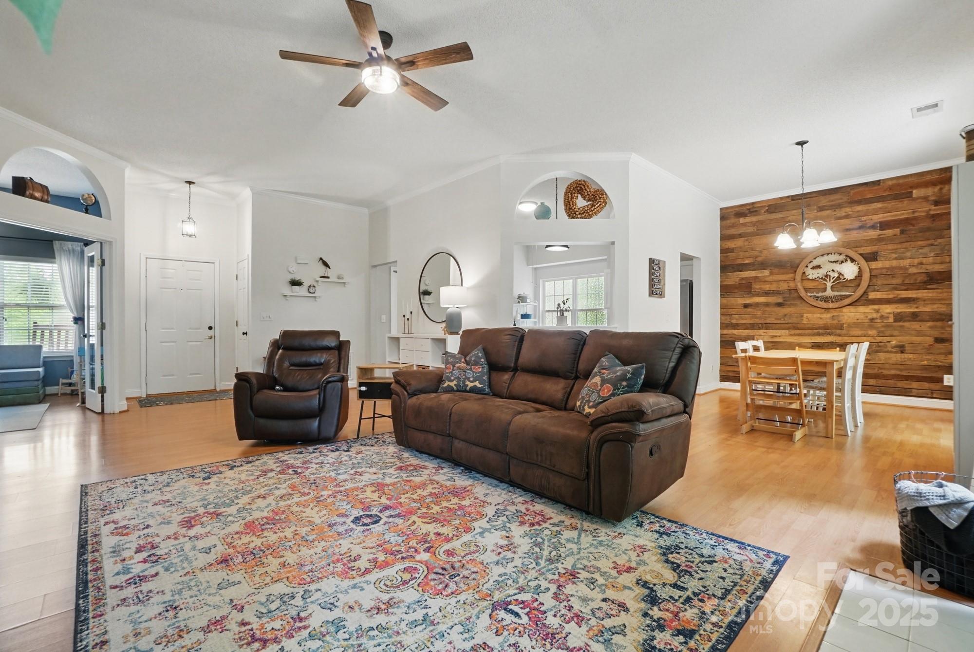 Hubbard Woods - Residential