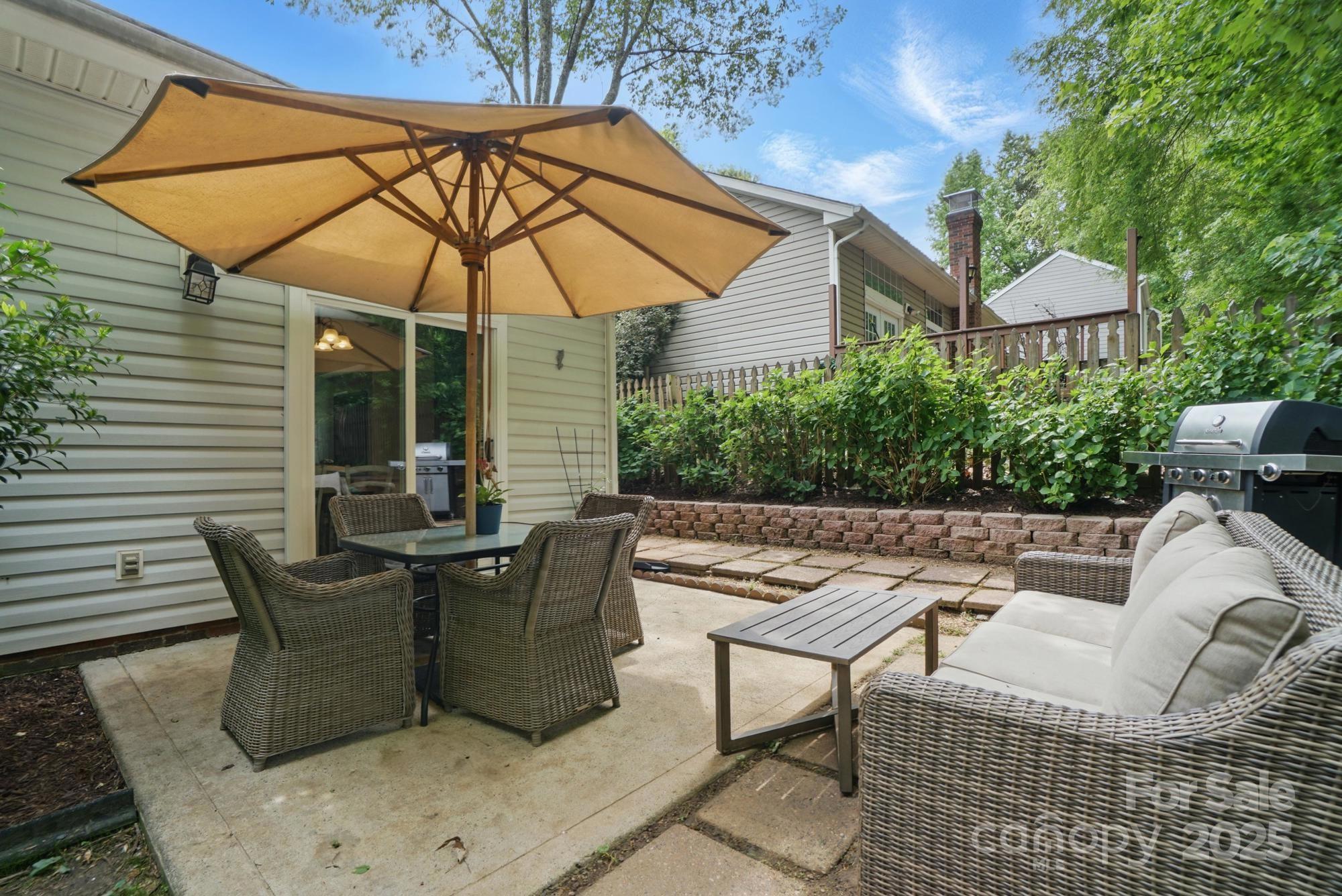 Hubbard Woods - Residential