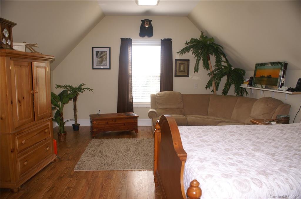 Seven Oaks - Residential