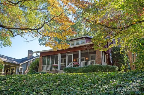 Photo of 2026 Dartmouth Place, Charlotte, NC 28207 (MLS # 4313465)