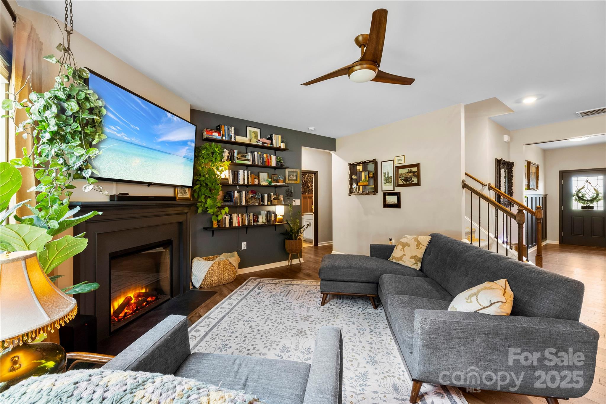 716 Saddlebred Lane