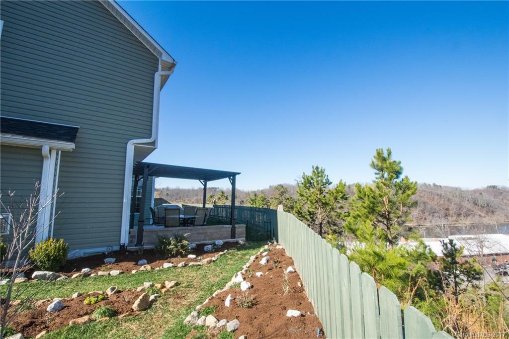 Riverwalk - Residential