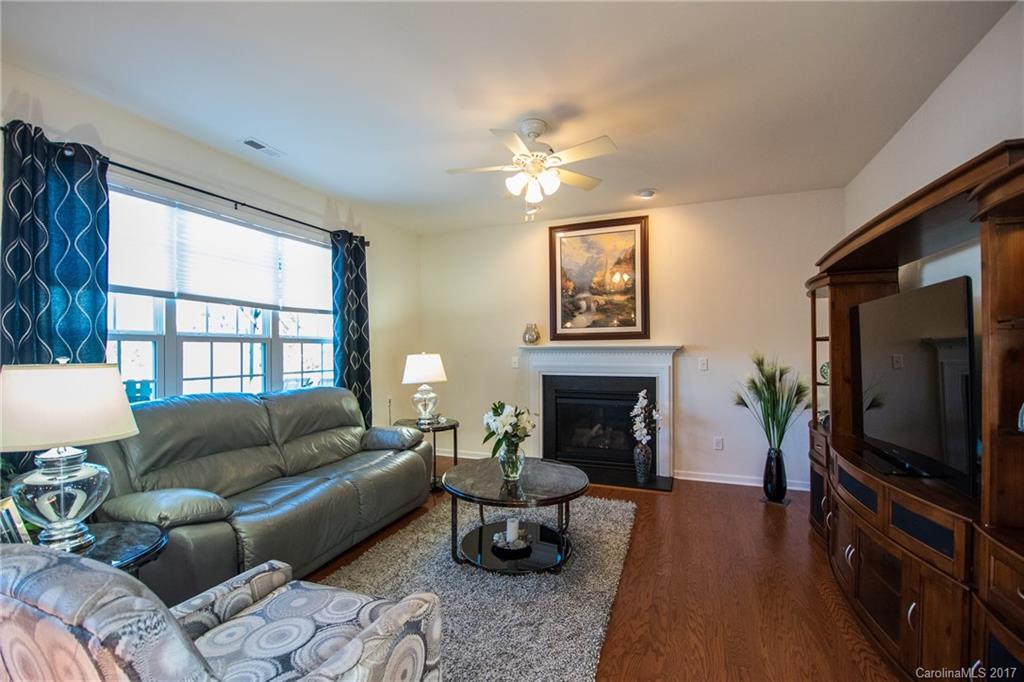 Riverwalk - Residential