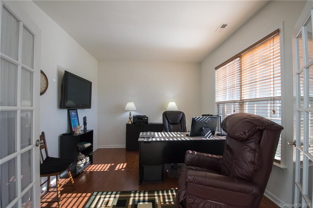 Riverwalk - Residential