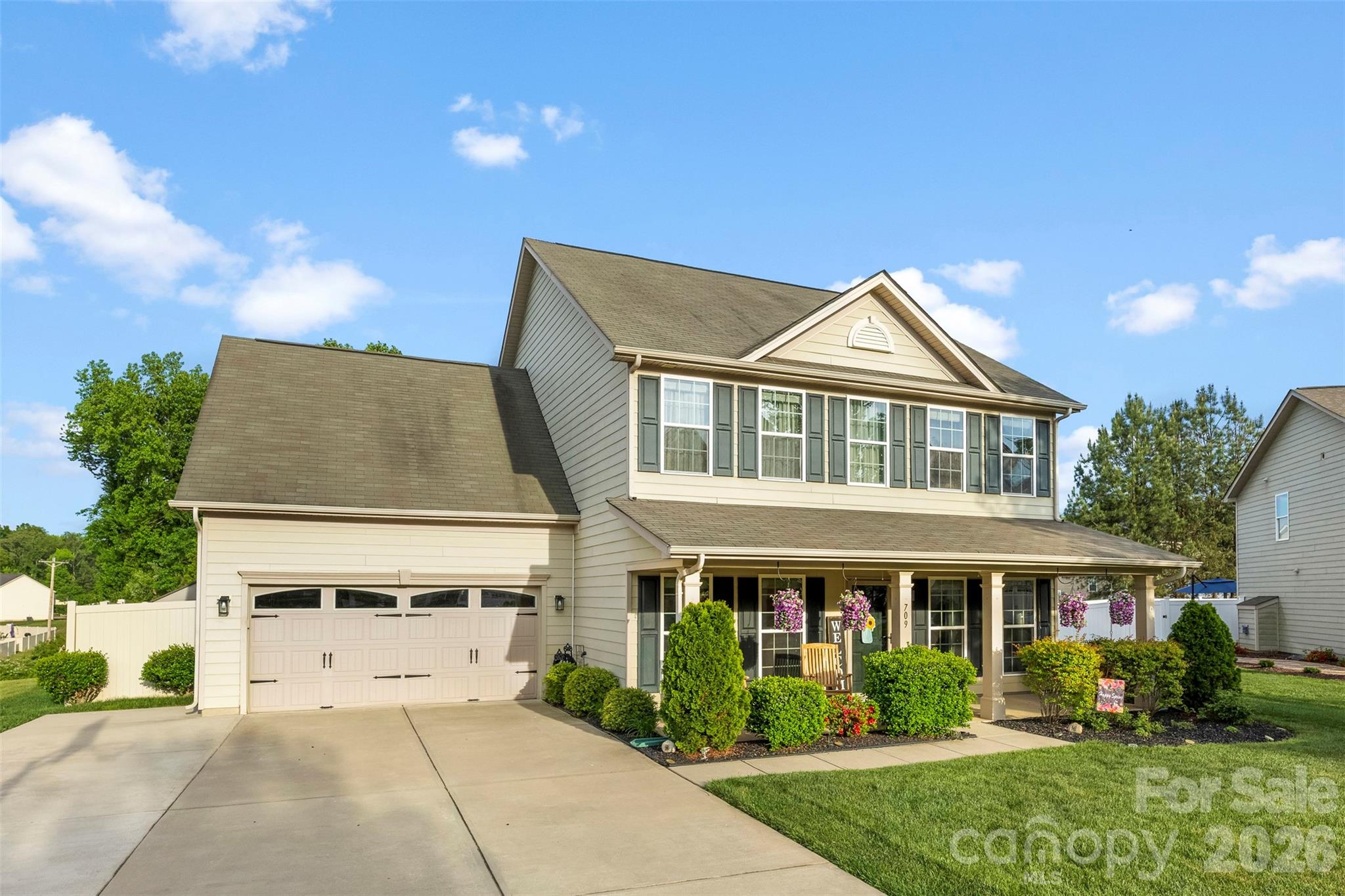 709 Heddington Court