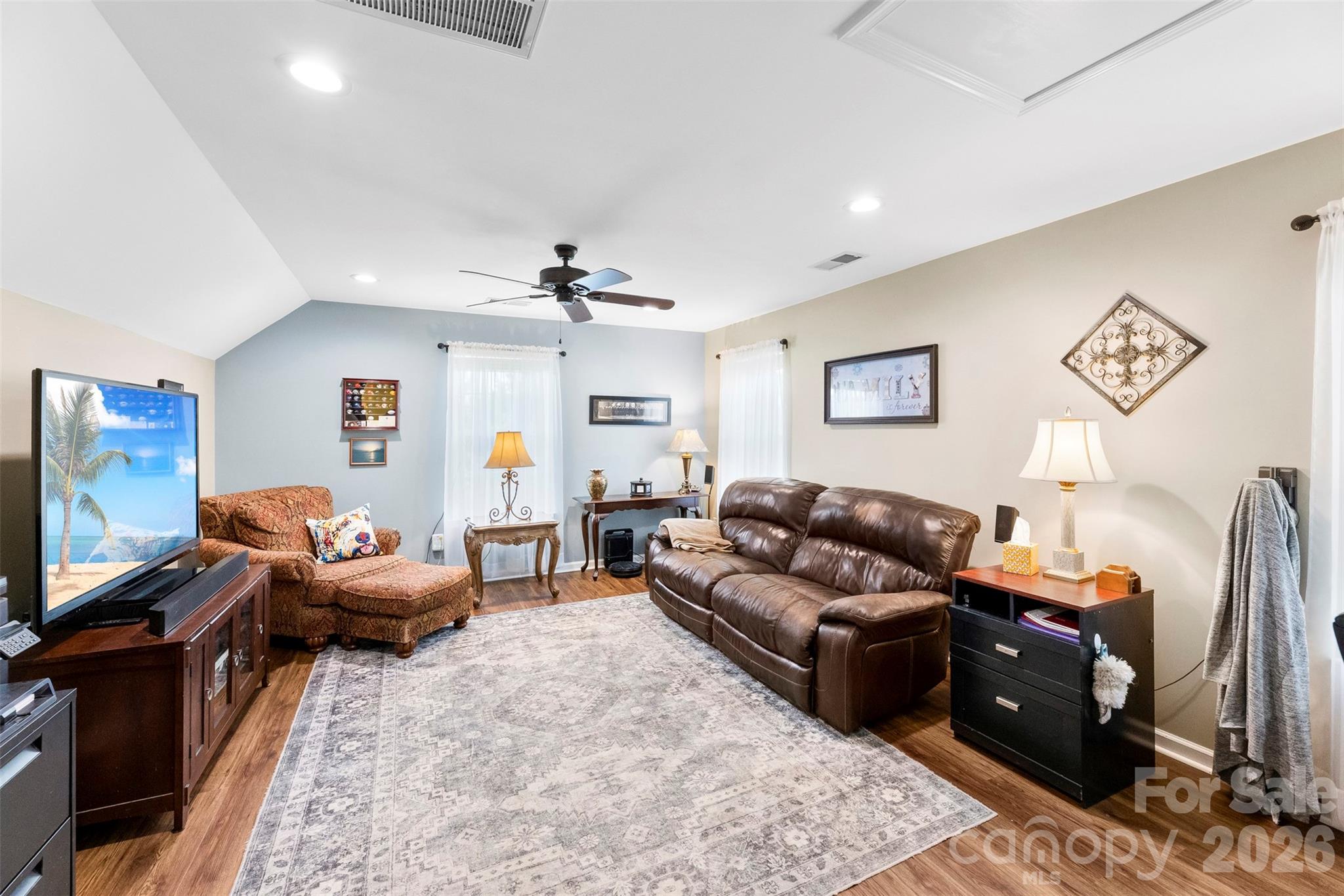 Rosegate - Residential