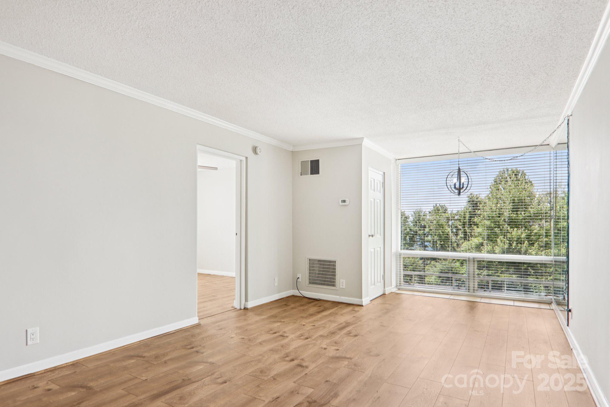 647 Town Mountain Road 212