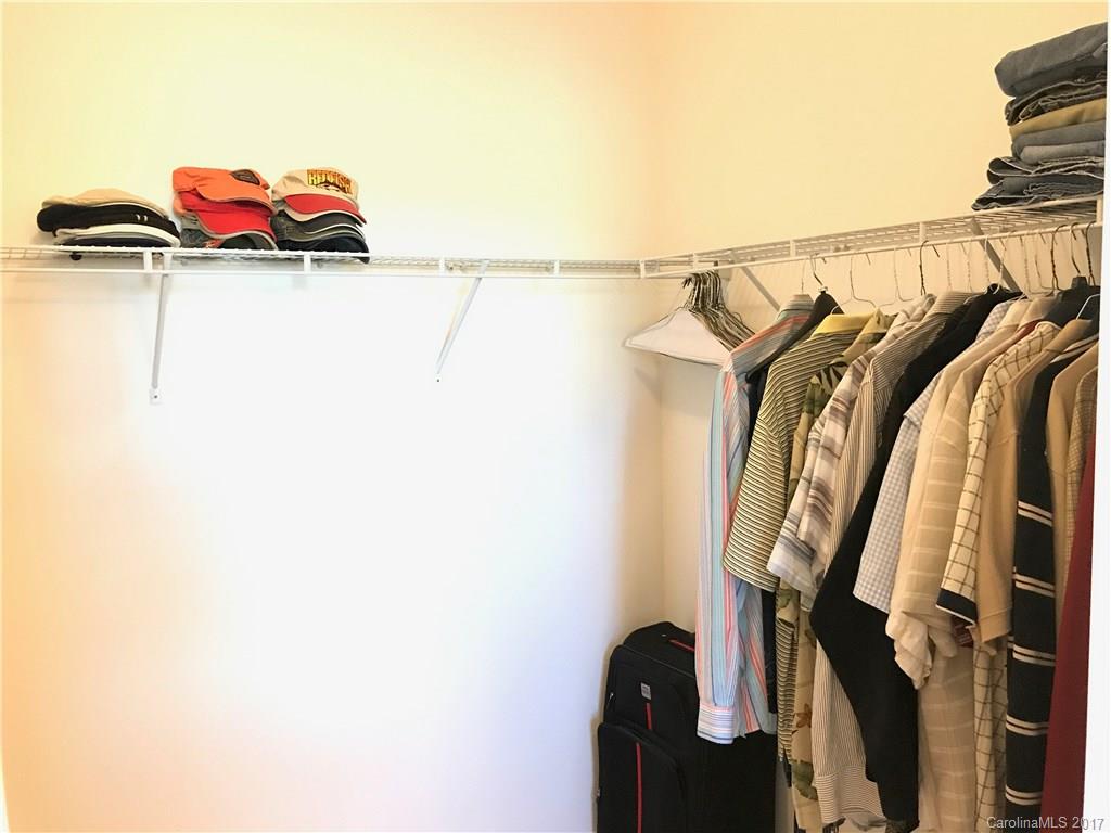 Newport Lakes - Residential