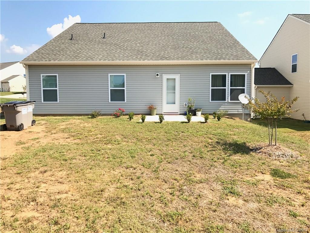 Newport Lakes - Residential