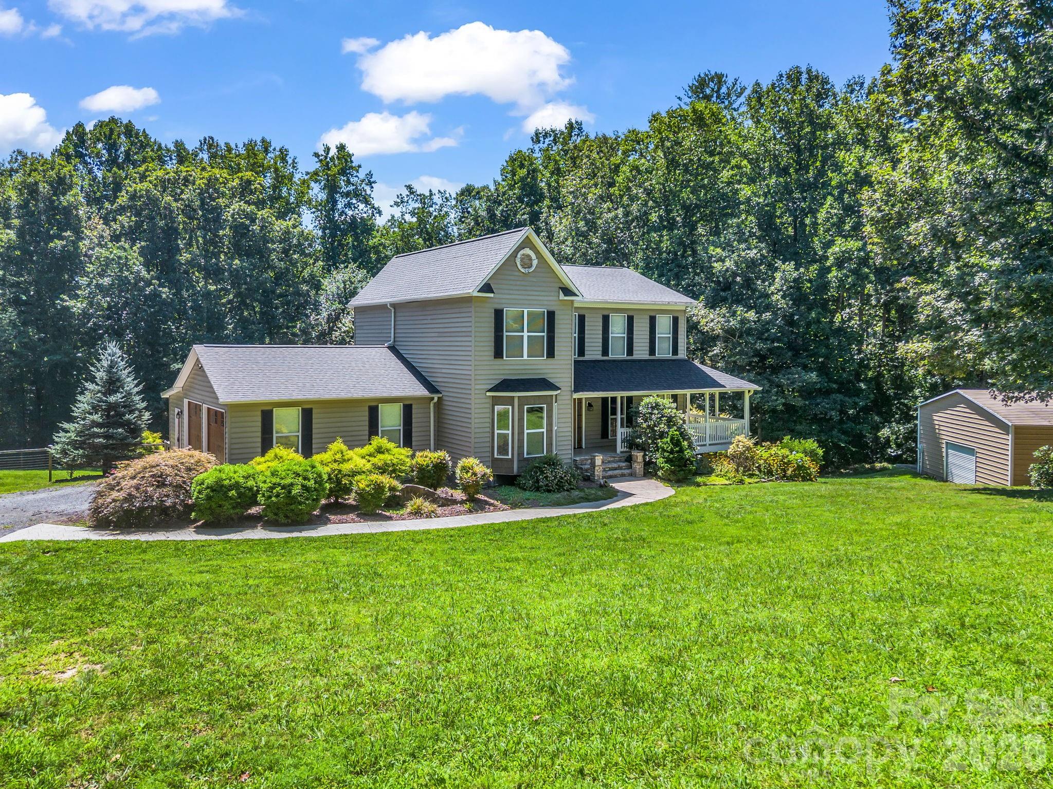 69 Ivy Lane