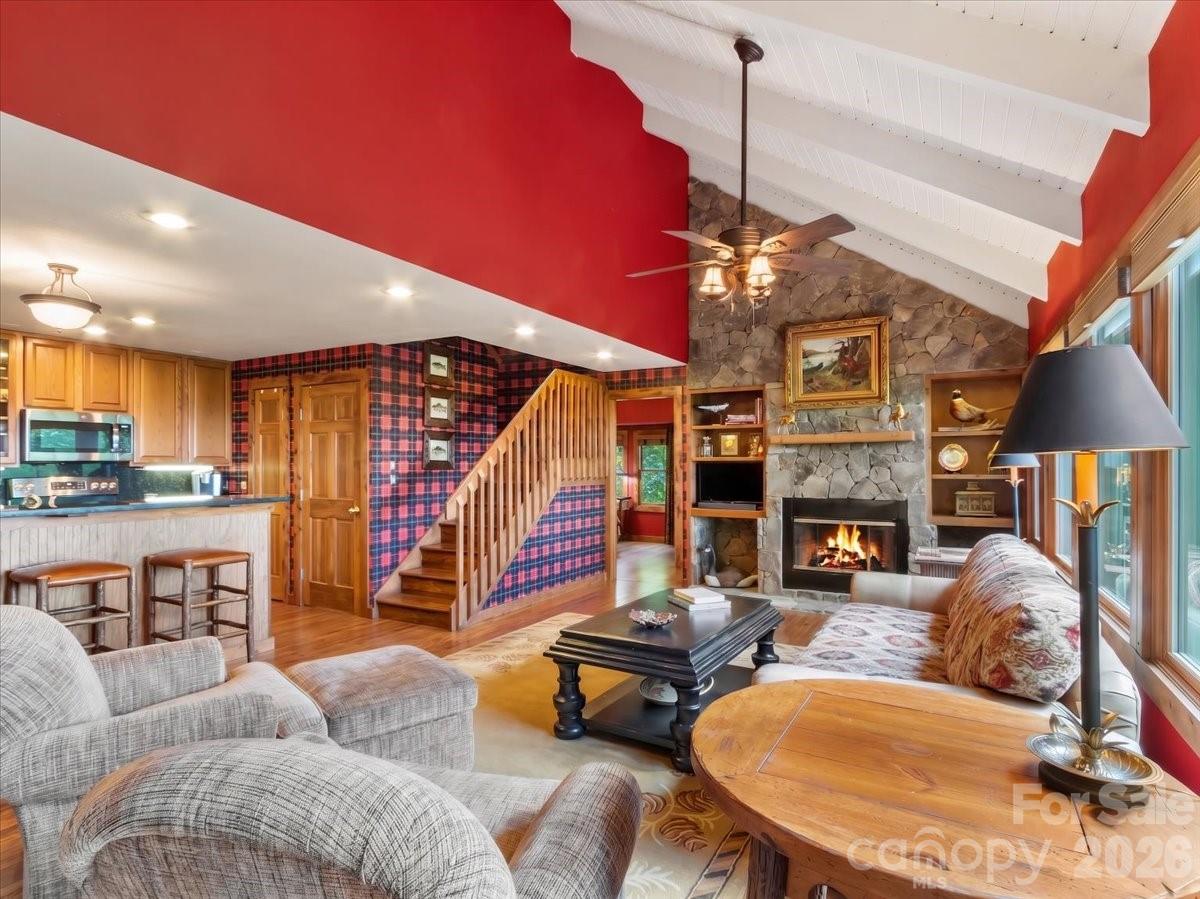 121 Ivy Ridge Road