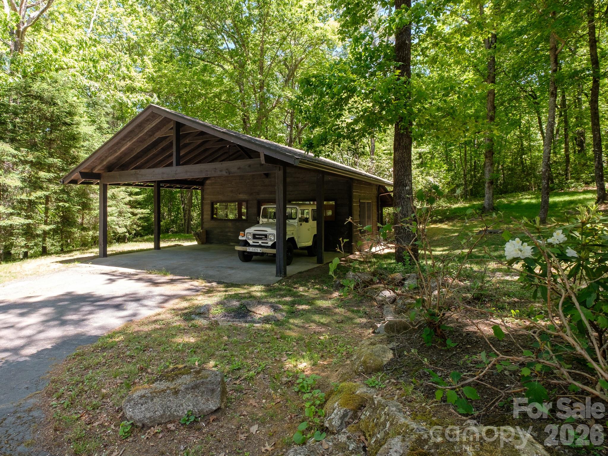 Lake Toxaway Estates - Residential