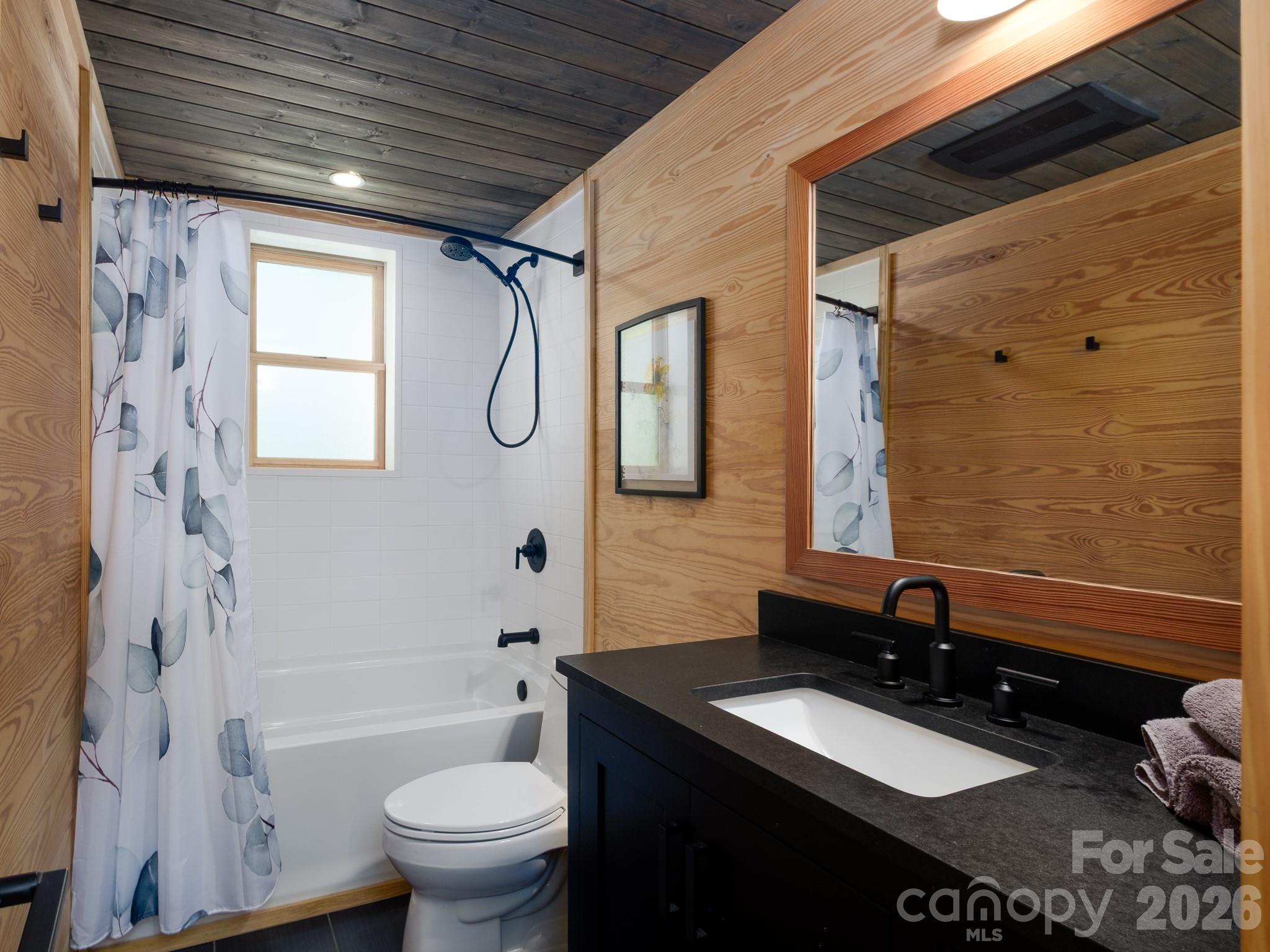 Lake Toxaway Estates - Residential