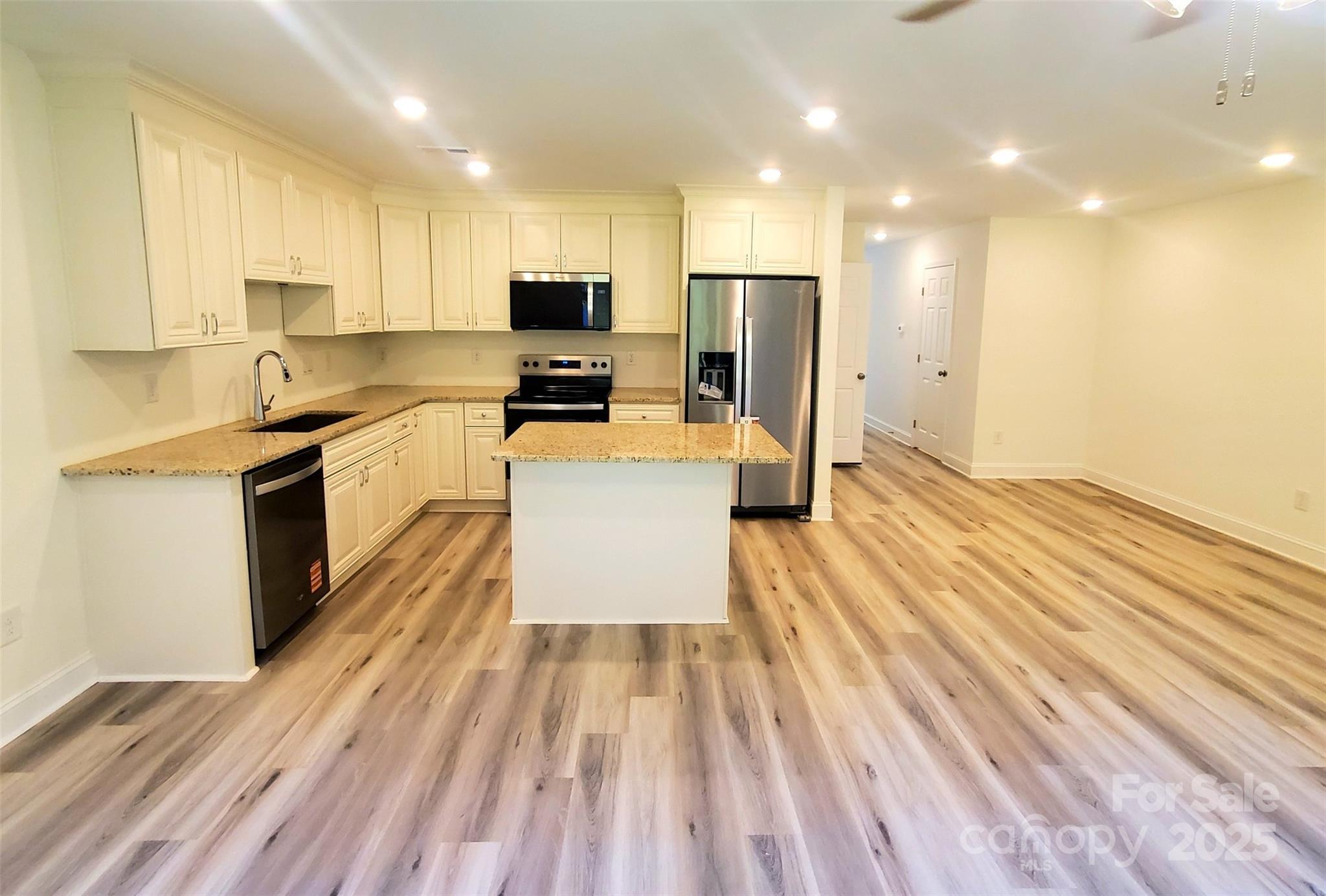 15826 S J Lawrence Road