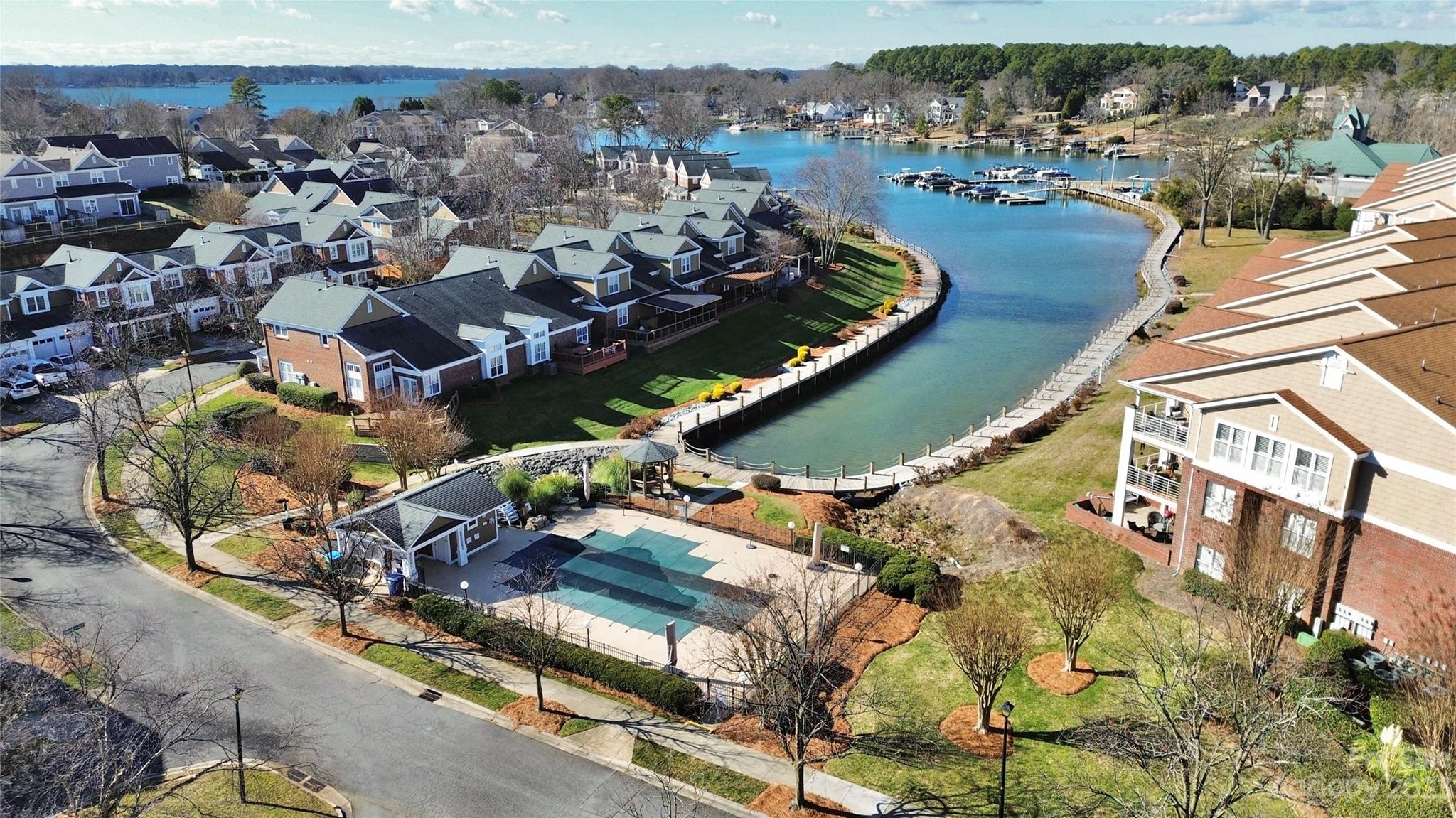 Harborside Townhomes - Residential