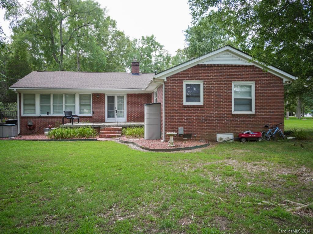 Country Club Estates - Residential