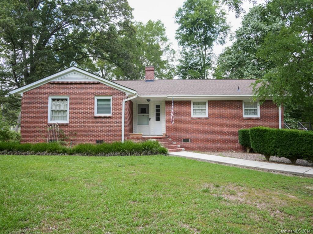 Country Club Estates - Residential