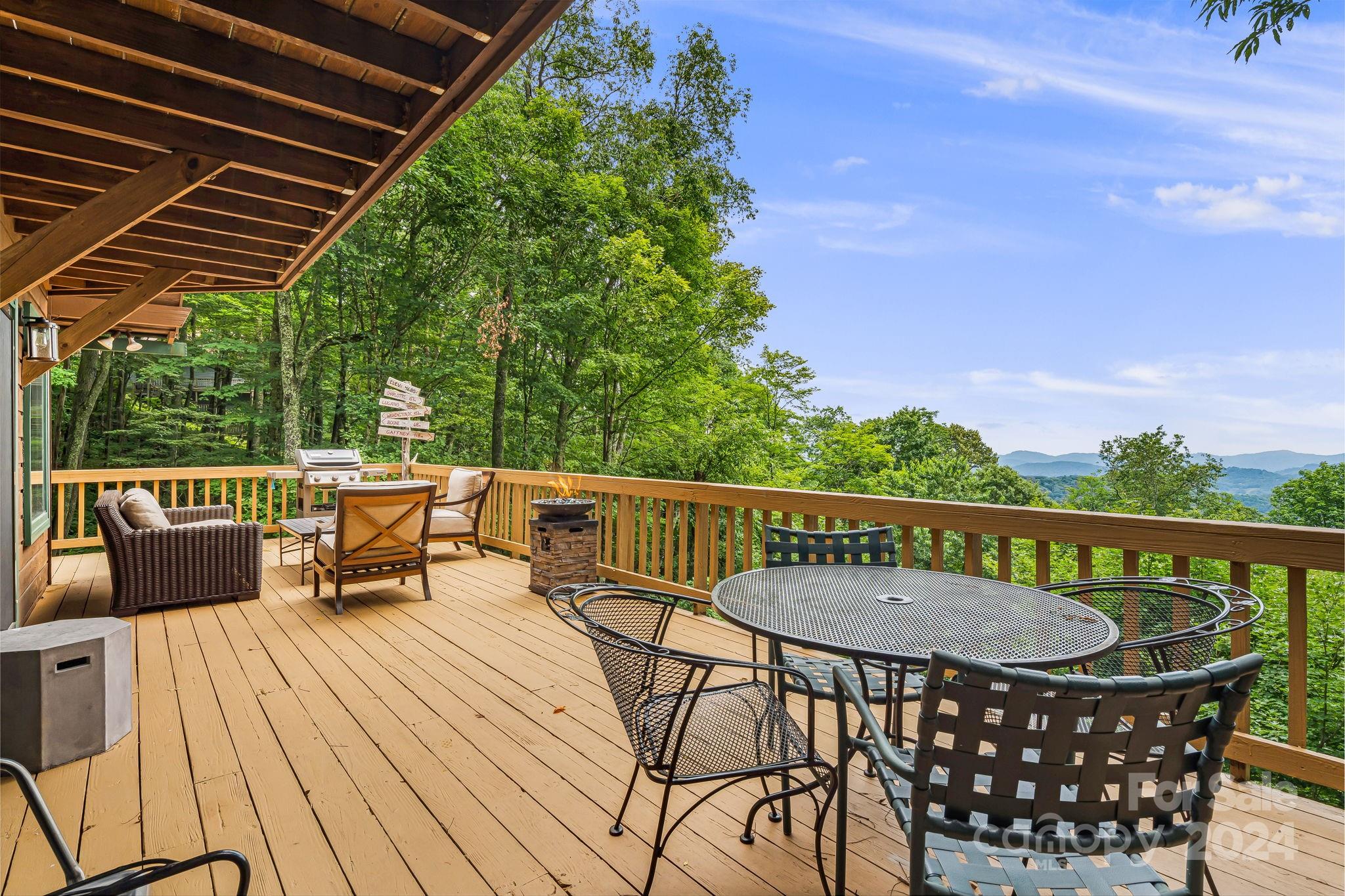 Wolf Laurel - Residential