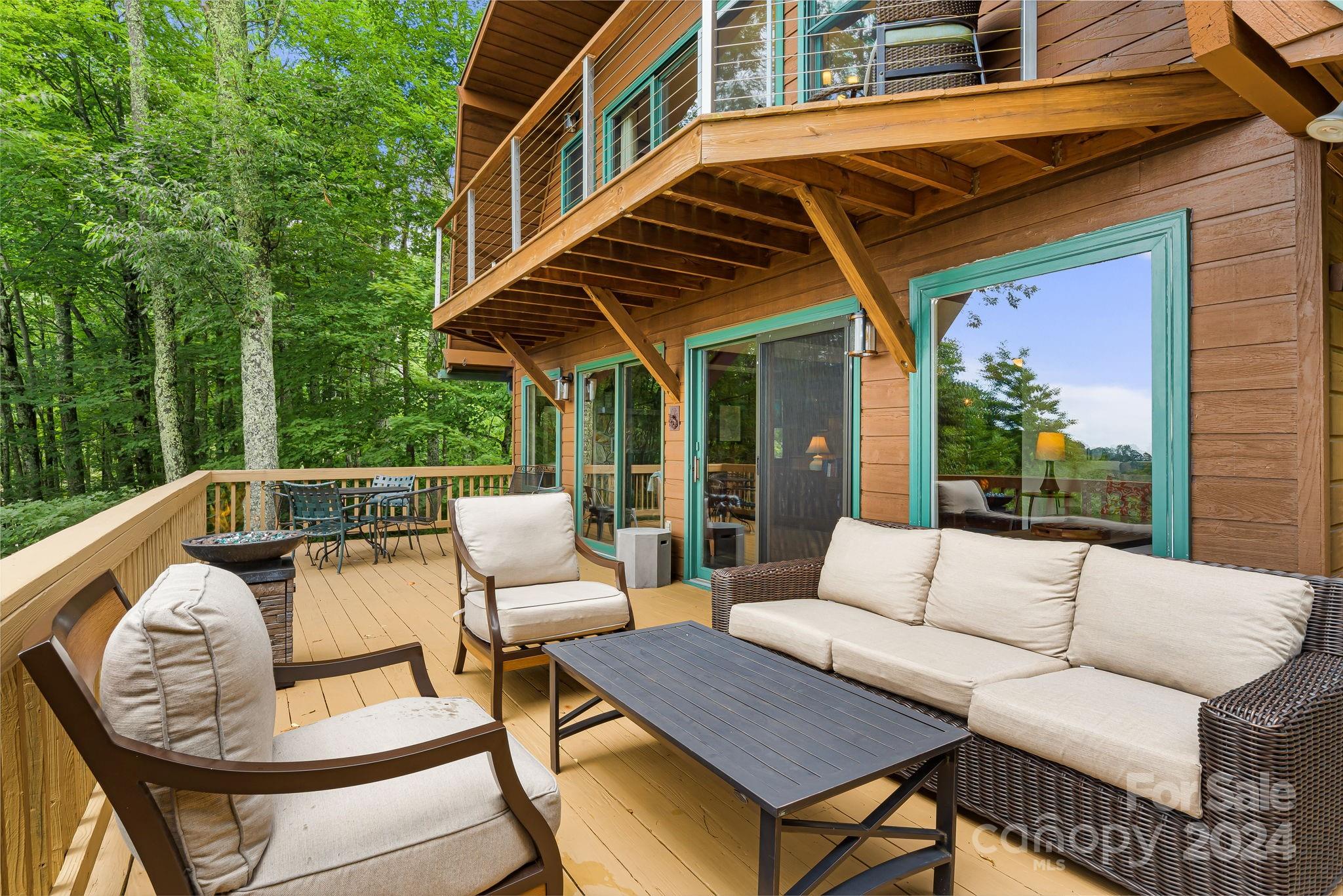 Wolf Laurel - Residential