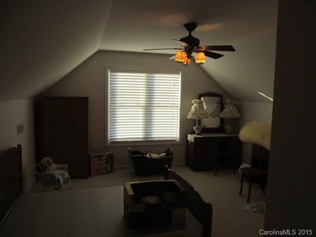 Barringer Woods - Residential